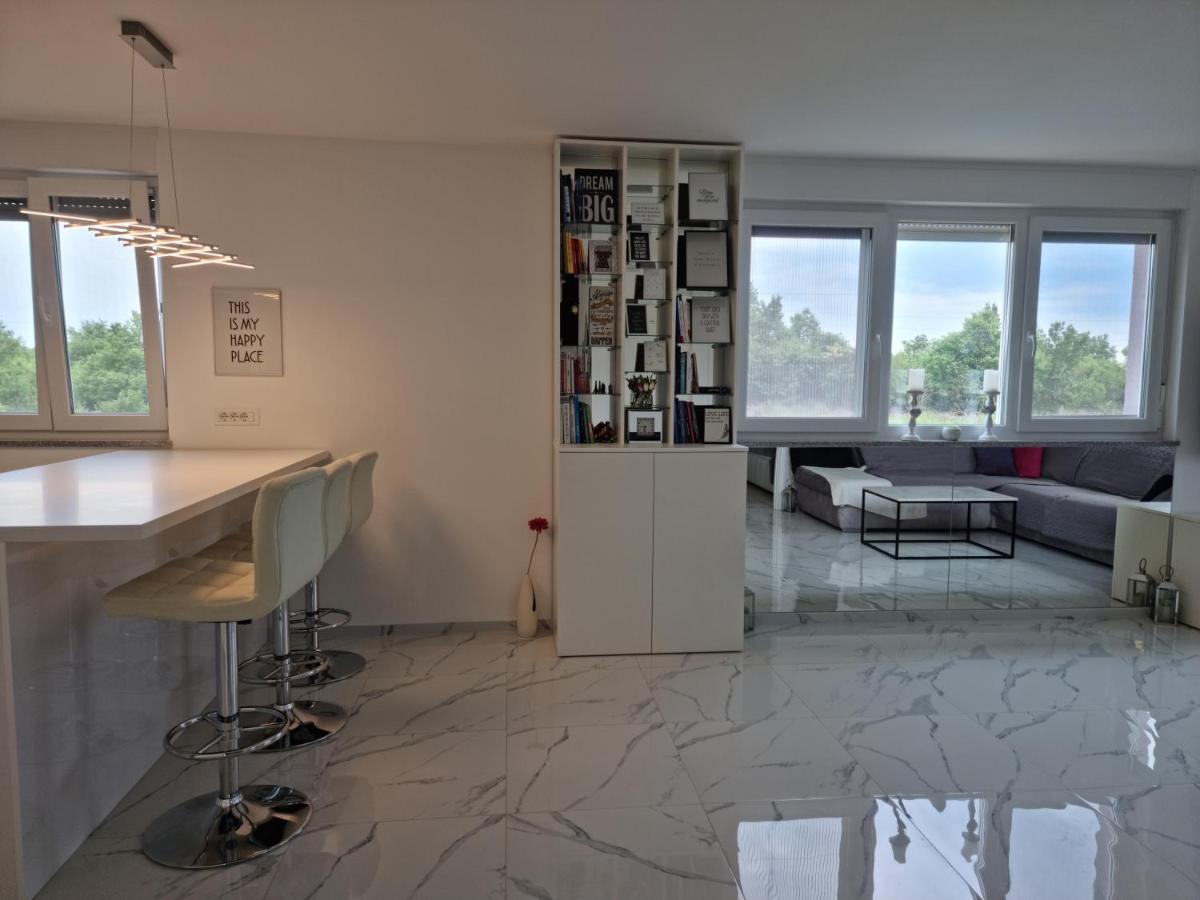 Luxury Apartment Umag Extérieur photo