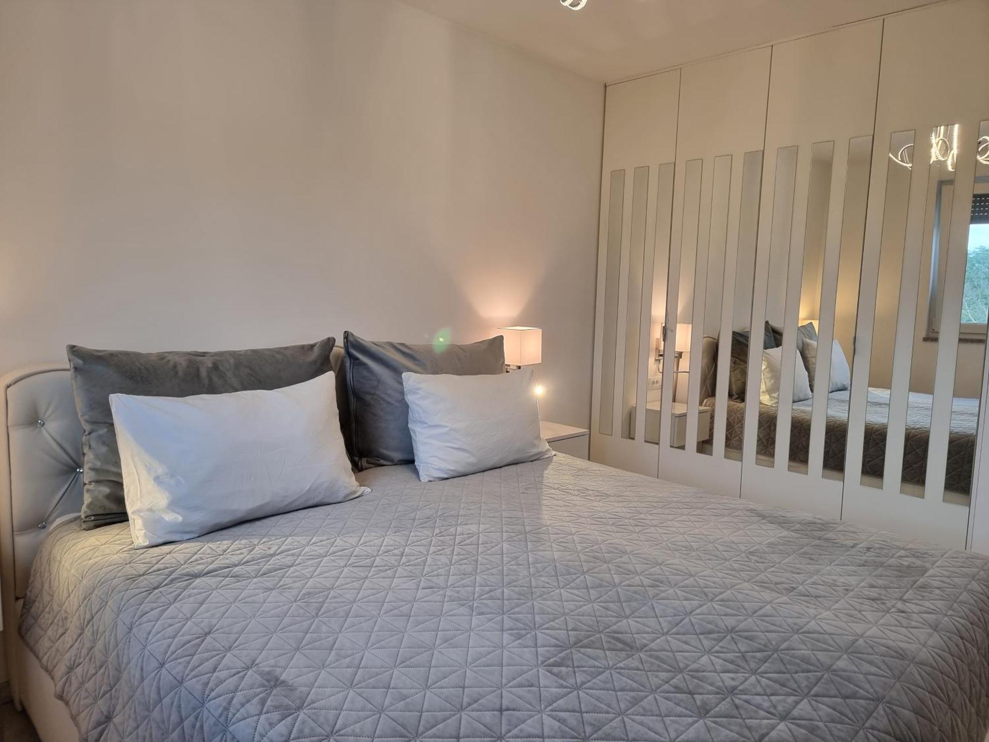 Luxury Apartment Umag Extérieur photo